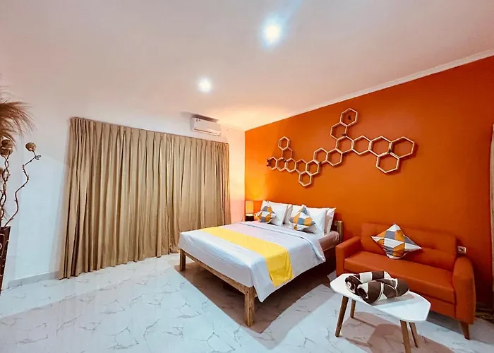 Rumah Lebah 2br Private Seririt Villa