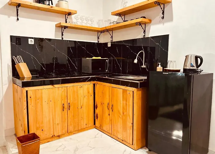 Rumah Lebah 2br Private Seririt