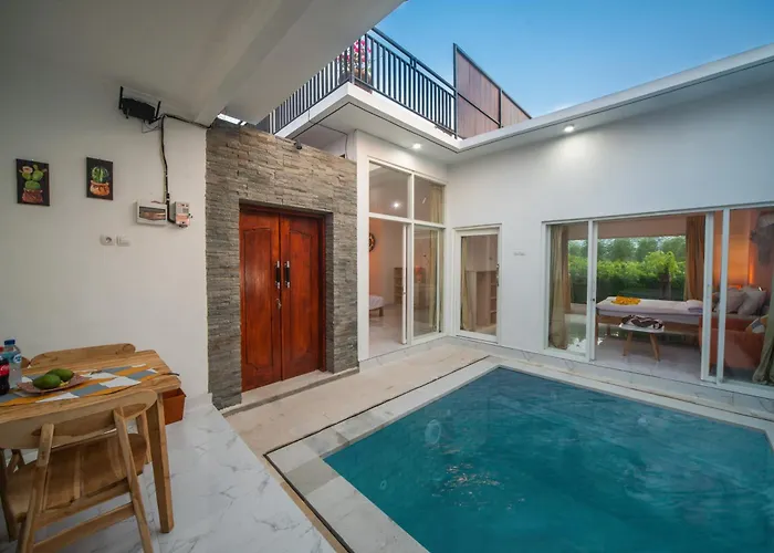 Rumah Lebah 2br Private Seririt Villa