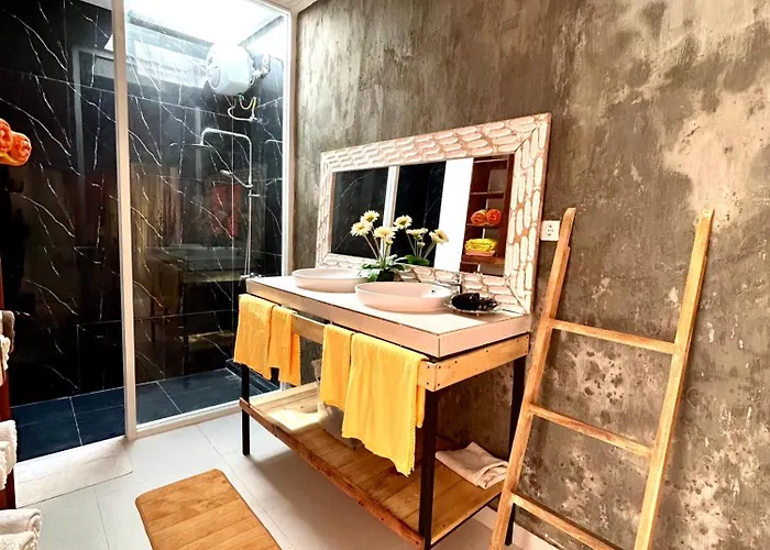 Rumah Lebah 2br Private Seririt * Banjar (Bali)