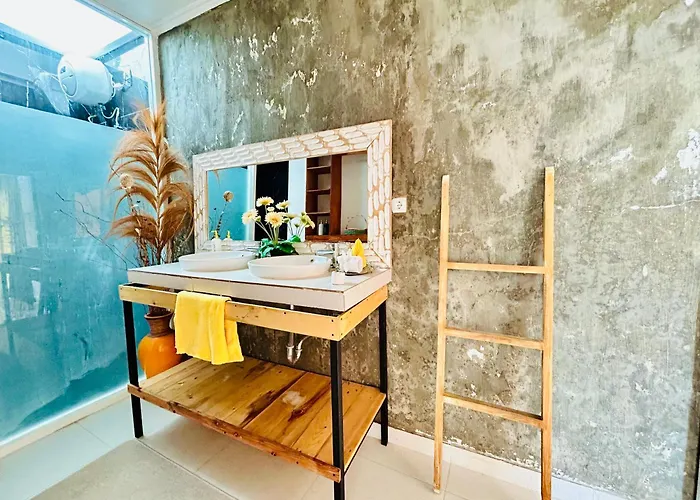 Rumah Lebah 2br Private Seririt Banjar (Bali)